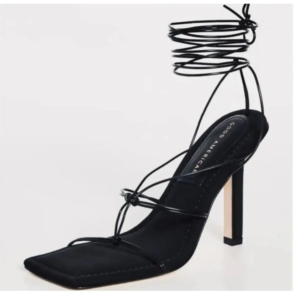 Good American Cage Slanted Strappy Neoprene Heel Sandals Women’s 5